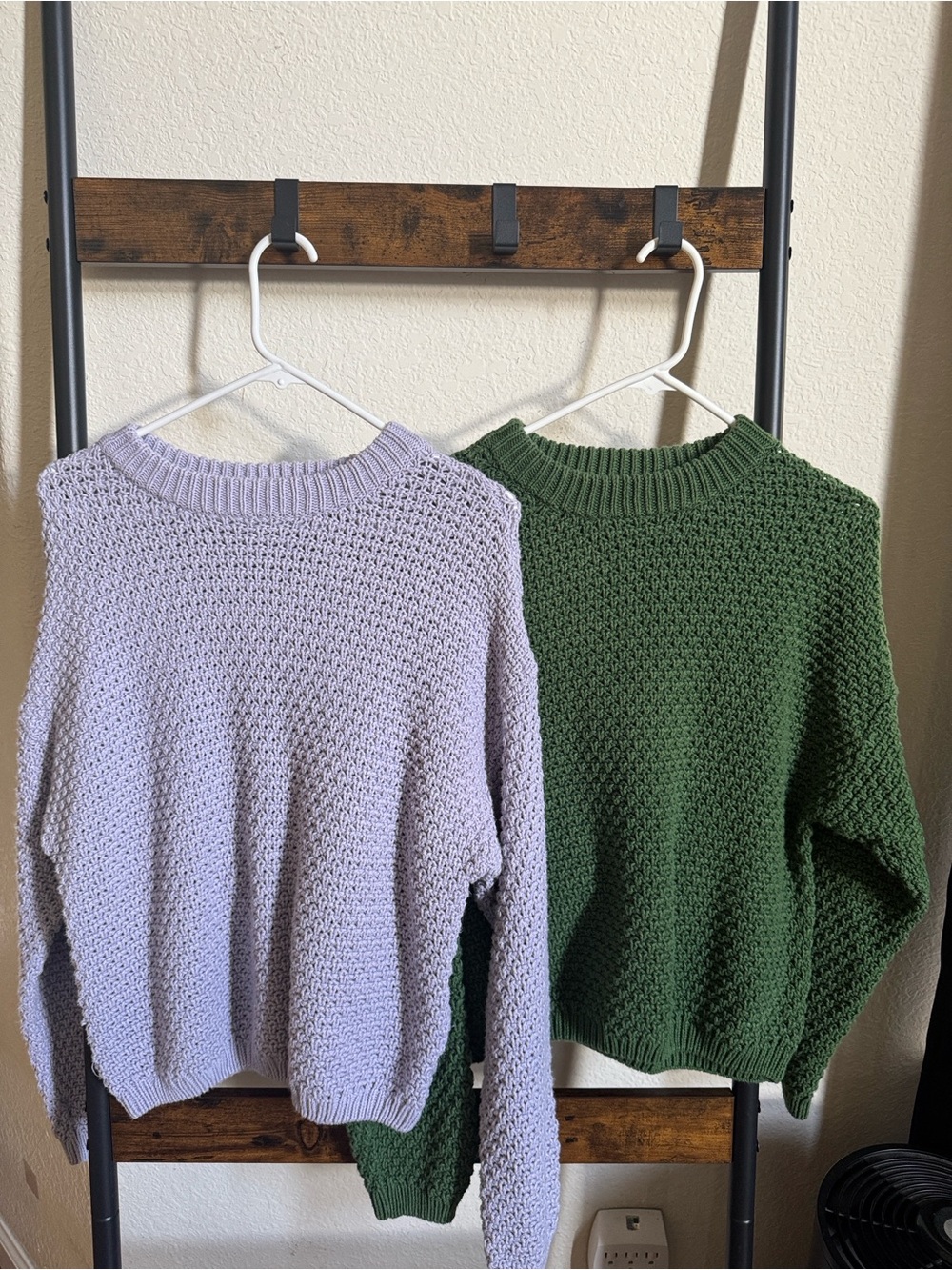 Universal Thread Lavender and Forest Green Crewneck Sweaters (bundle)